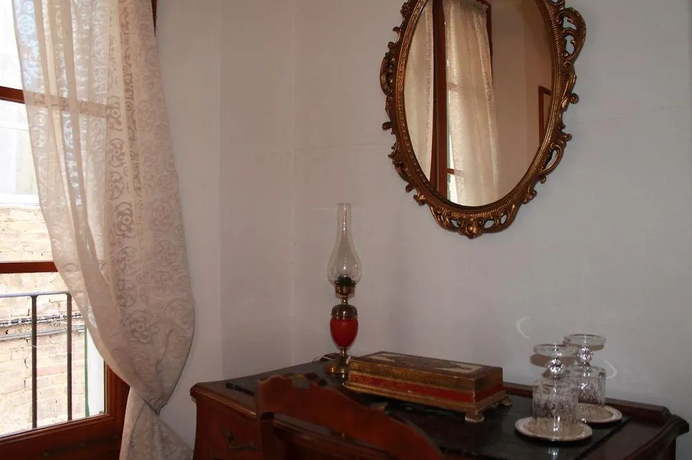 ***  Palazzo Masi Bed & Breakfast Siena Italy