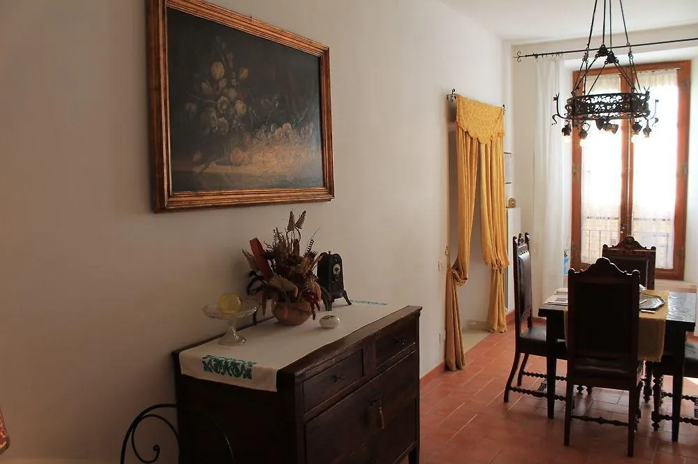 Palazzo Masi Bed & Breakfast Siena
