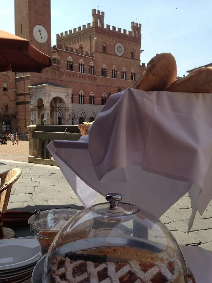 Palazzo Masi Bed & Breakfast Siena 3*,
